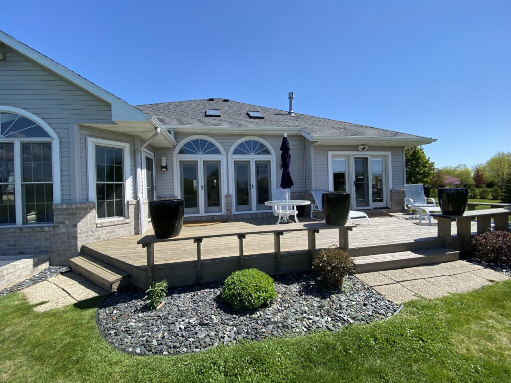exterior painting - deck staining 